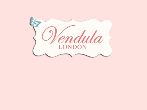 Vendula London Automne Winter 2017 Photoshoot - behind the scenes