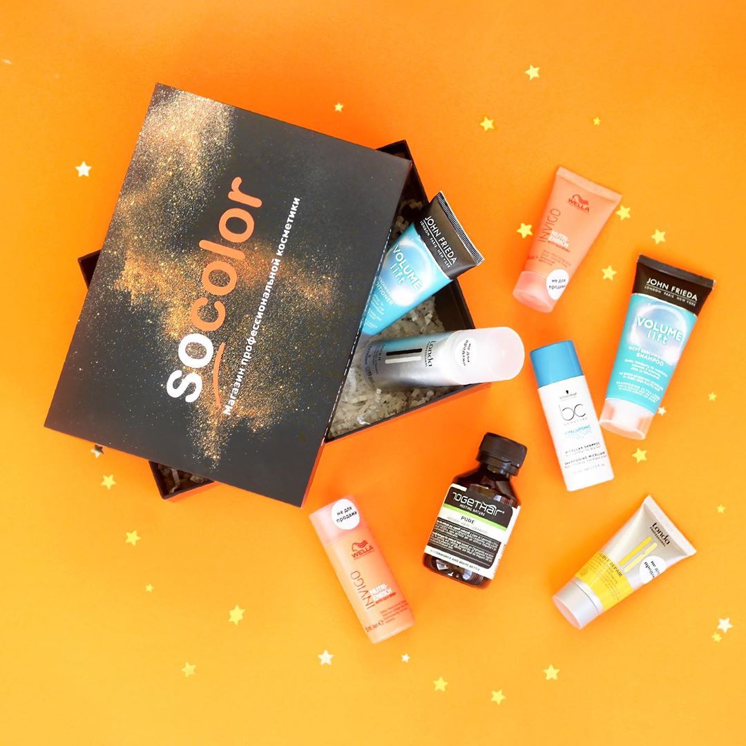 ✨Интернет-магазин Socolor.ru✨ - Первый beauty-box от @socolorshop 

Представляем вам уникальную новинку - коробочку красоты, в которой собраны 8 потрясающих продуктов для ваших волос🤩

🧡 Легкий шампун...