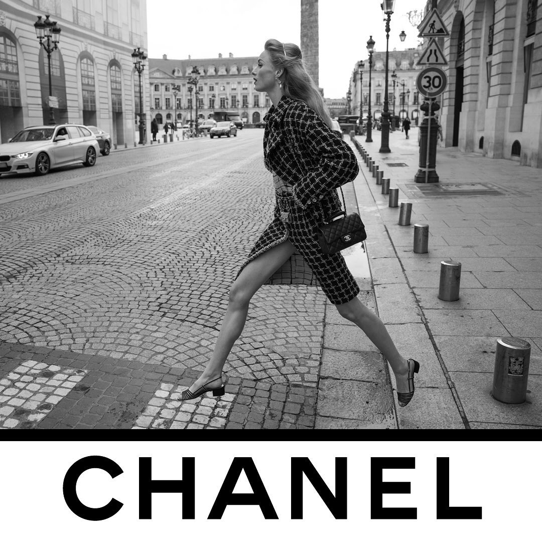 CHANEL - EXTERIOR: STREET.
A new take on daytime glamour — Rianne Van Rompaey wearing the CHANEL Spring-Summer 2021 Ready-to-Wear collection. Part of a series of 12 scenes photographed by Inez & Vinoo...