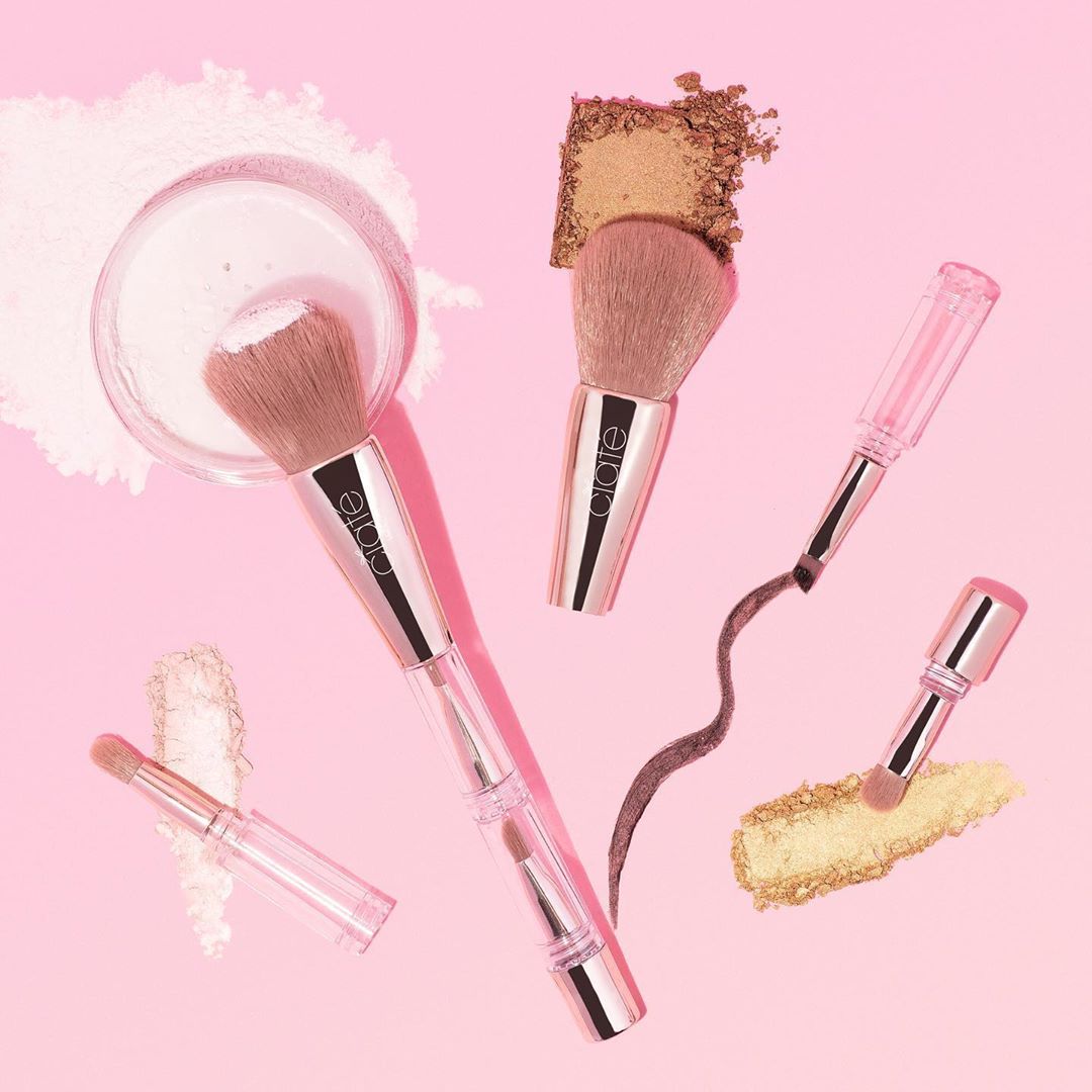 Ciaté London - Our holy grail!🙌 The #MultiBrush💗This 4-in-1 makeup brush cleverly stacks together, freeing up valuable makeup bag space for the essentials 👛💗Ft. super soft bristles, the tapered powde...
