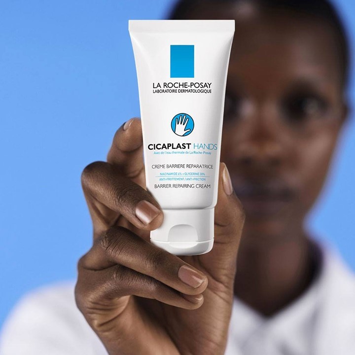 La Roche-Posay USA - Our #Cicaplast hand cream with niacinamide, shea butter, and glycerin is perfect to soothe your dry hands!⁣ 💙 
 ⁣
Did you know? When exposed to certain external aggressors, such a...