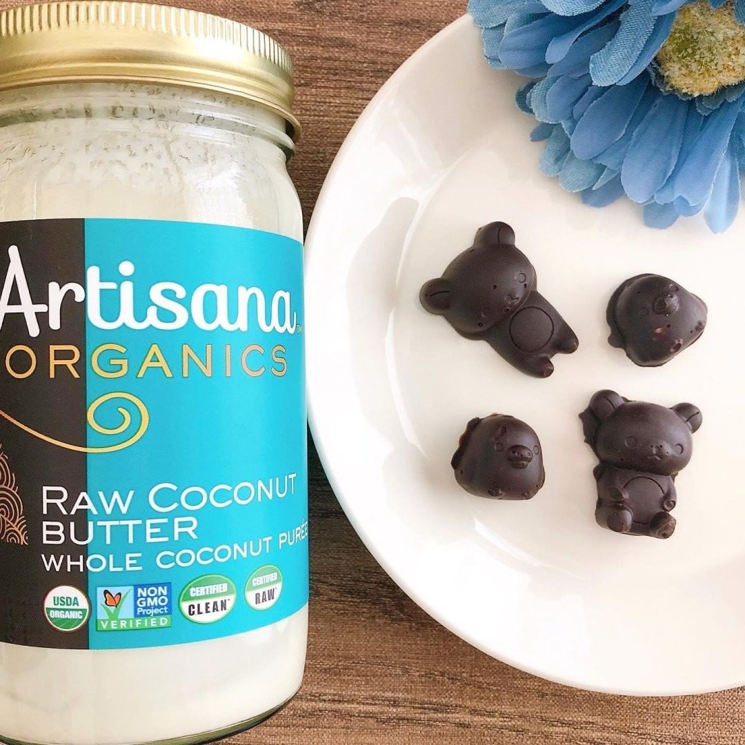 iHerb - We love seeing our customer's foodie creativity like these homemade raw chocolate bears and chicks from @bodymake_miwa featuring @artisanaorganics Raw Coconut Butter.

Tag us with your cute fo...