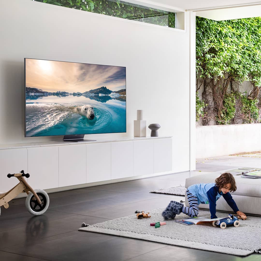 Samsung Russia - Для полного погружения огромное значение имеет звук.
Технология Object Tracking Sound телевизора QLED 8K позволит тебе стать участником происходящего благодаря тому, что звук перемеща...
