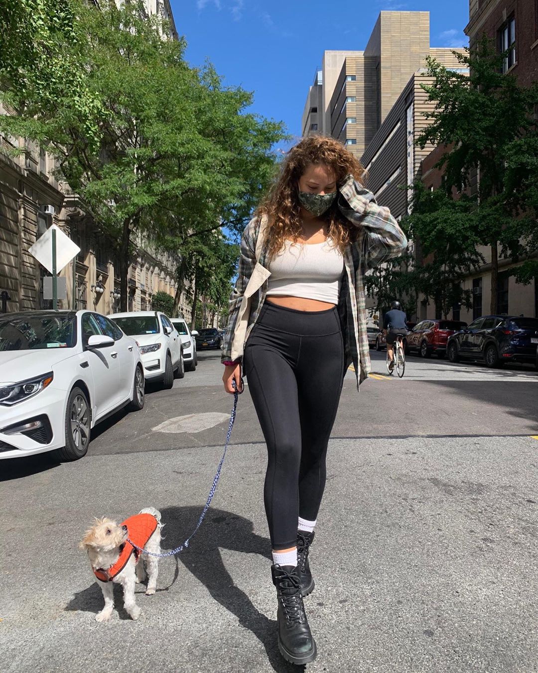 Victoria's Secret - These leggings were made for walking—just grab your pup (and face mask).