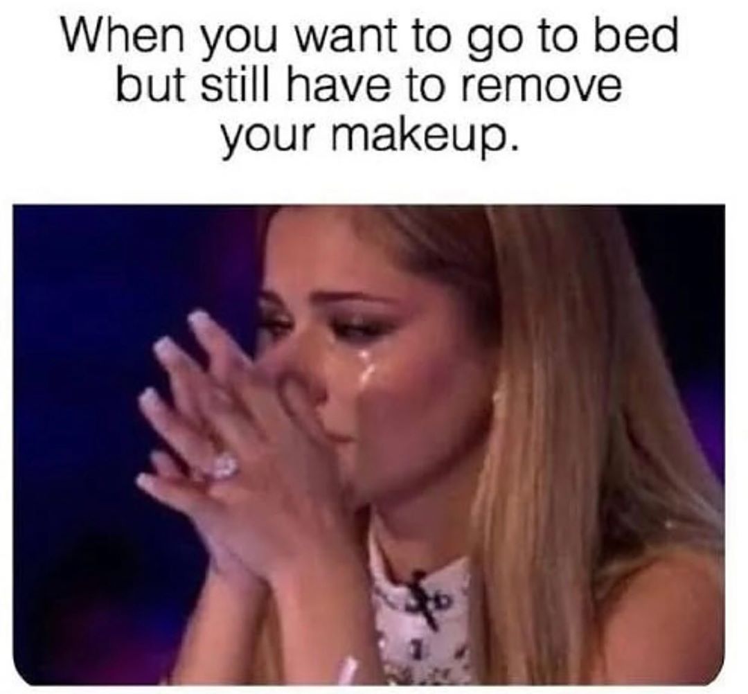 J. Cat Beauty - This is the worst feeling everrrr😅Hey Siri, take off my makeup please🙃
.
.
.
#jcatbeauty #jcat #cute #funny #lol #beauty #makeup #instabeauty #nomakeup #makeupdolls #crueltyfree #memes...