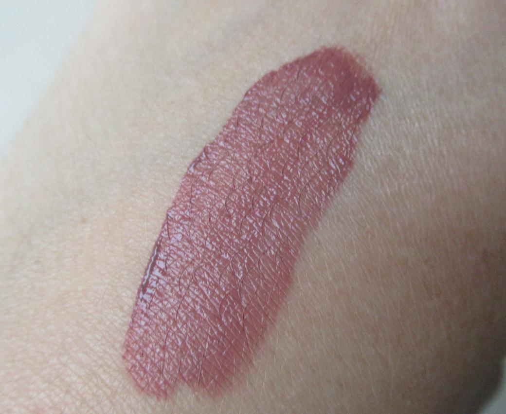 А нужно ли теперь искать идеальный нюд? Lime Crime Plushies Milk Tea4 А нужно ли теперь искать идеальный нюд? Lime Crime Plushies Milk Tea