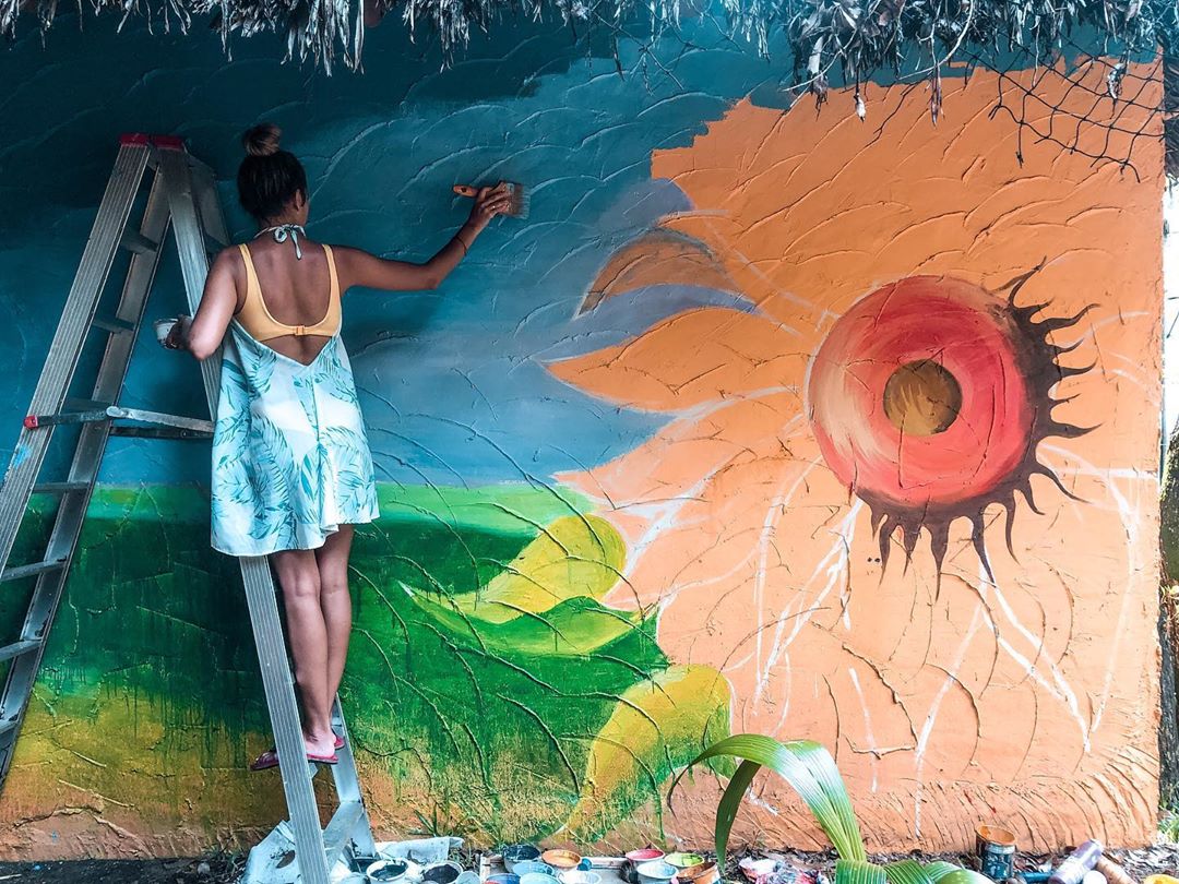  - Новых фоток пока нет, потому что мой день проходит вот так 🤷‍♀️😃
Эта то фотка появилась у меня совершенно случайно, а других нет совсем😃
В общем, вы поняли))
Мы с Ингой продолжаем украшать остро...