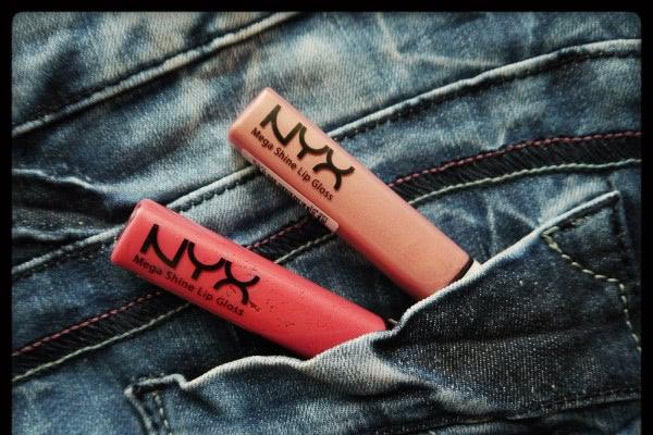 Мои любимцы от Nyx:блеск губ Nyx Mega Shine Lip Gloss, Candy Shop,147 и блеск губ Nyx Mega Shine Lip Gloss, Tea Rose,160 - отзыв1 Мои любимцы от Nyx:блеск губ Nyx Mega Shine Lip Gloss, Candy Shop,147 и блеск губ Nyx Mega Shine Lip Gloss, Tea Rose,160