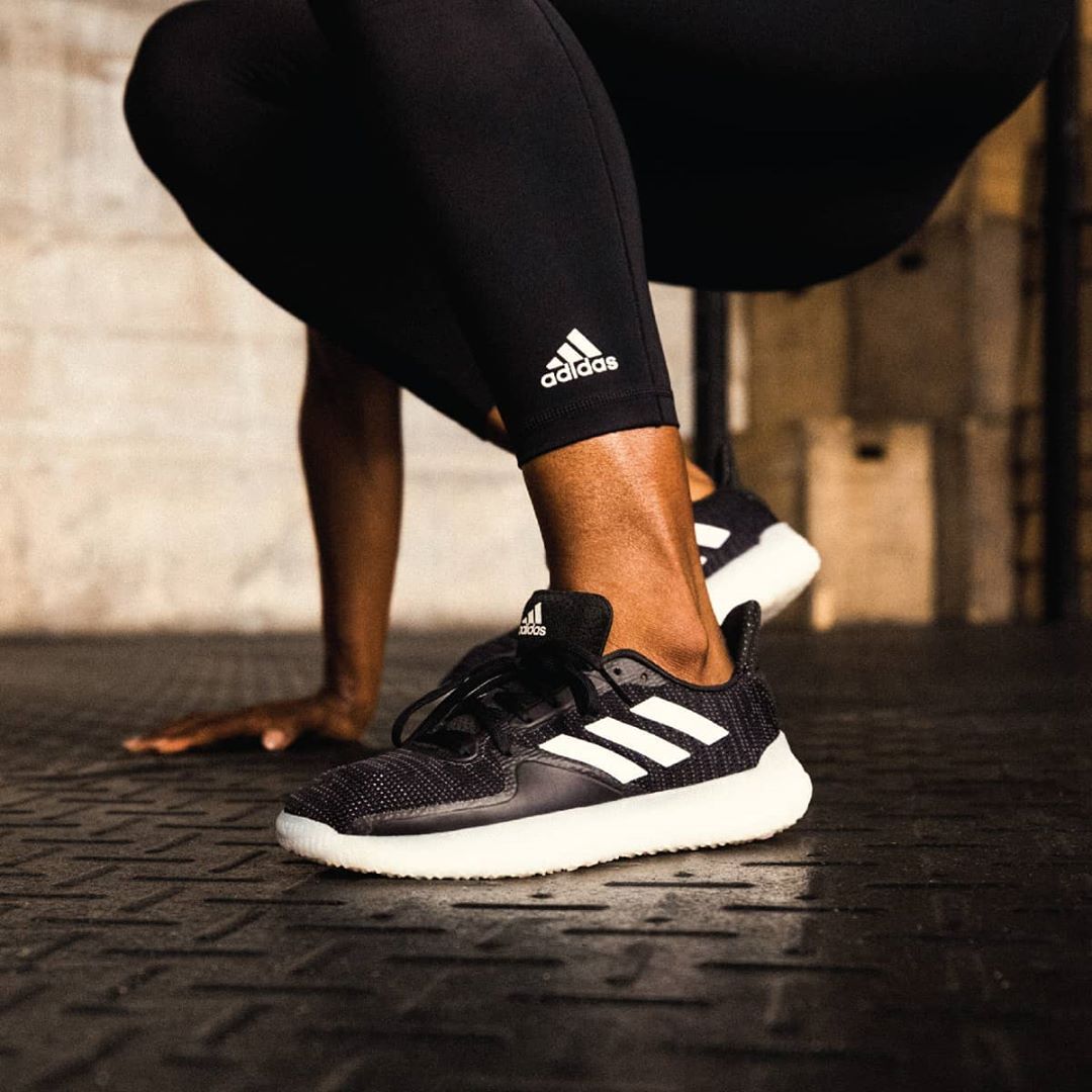 Lifestyle Stores - Give your sneaker collection a new addition, with these classic black shoes from Adidas! Shop online and get 50% off on men's and kids' footwear. T&C apply.
.
Tap on the image to SH...