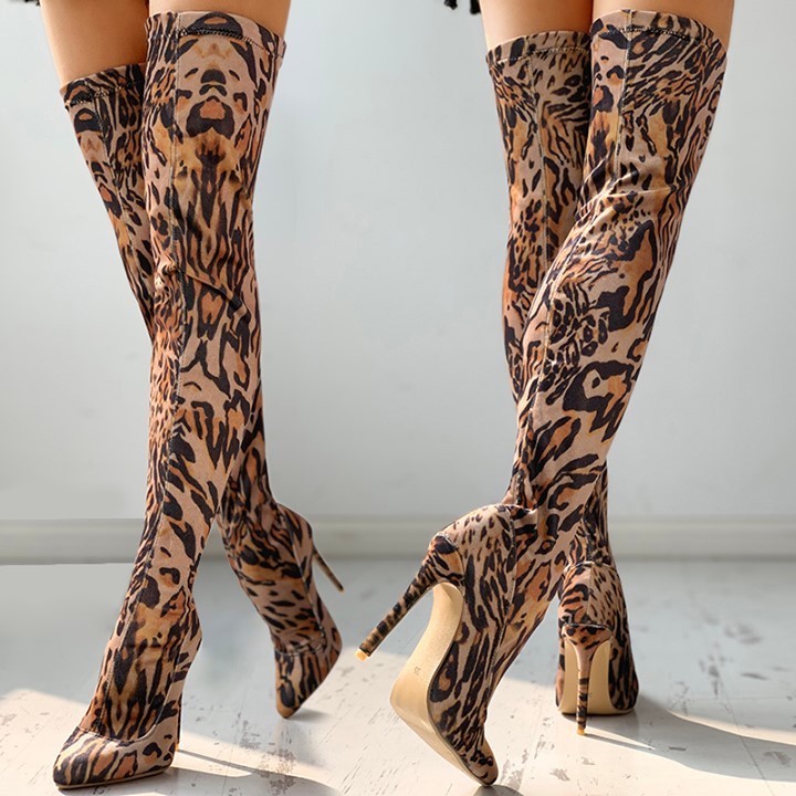Joyshoetique - no fucks given boots ⚡️⁠
Search🔍:[LZT2333] ⁠
👠www.joyshoetique.com👠⁠
⁠
#joyshoetique#fashion#style#instagood#picoftheday#musthave#inlove#howtostyle#ootd#starEmbellished#instashop#picoft...