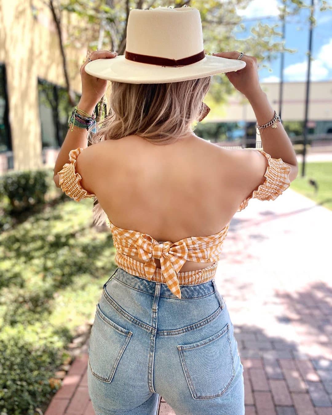 SHEIN.COM - Look back at it! 😍  @_.beeeeeee

Shop Similar #: 1108283

#SHEIN #SHEINgals #SHEINstyle #SHEINss2020 #SHEINsummer