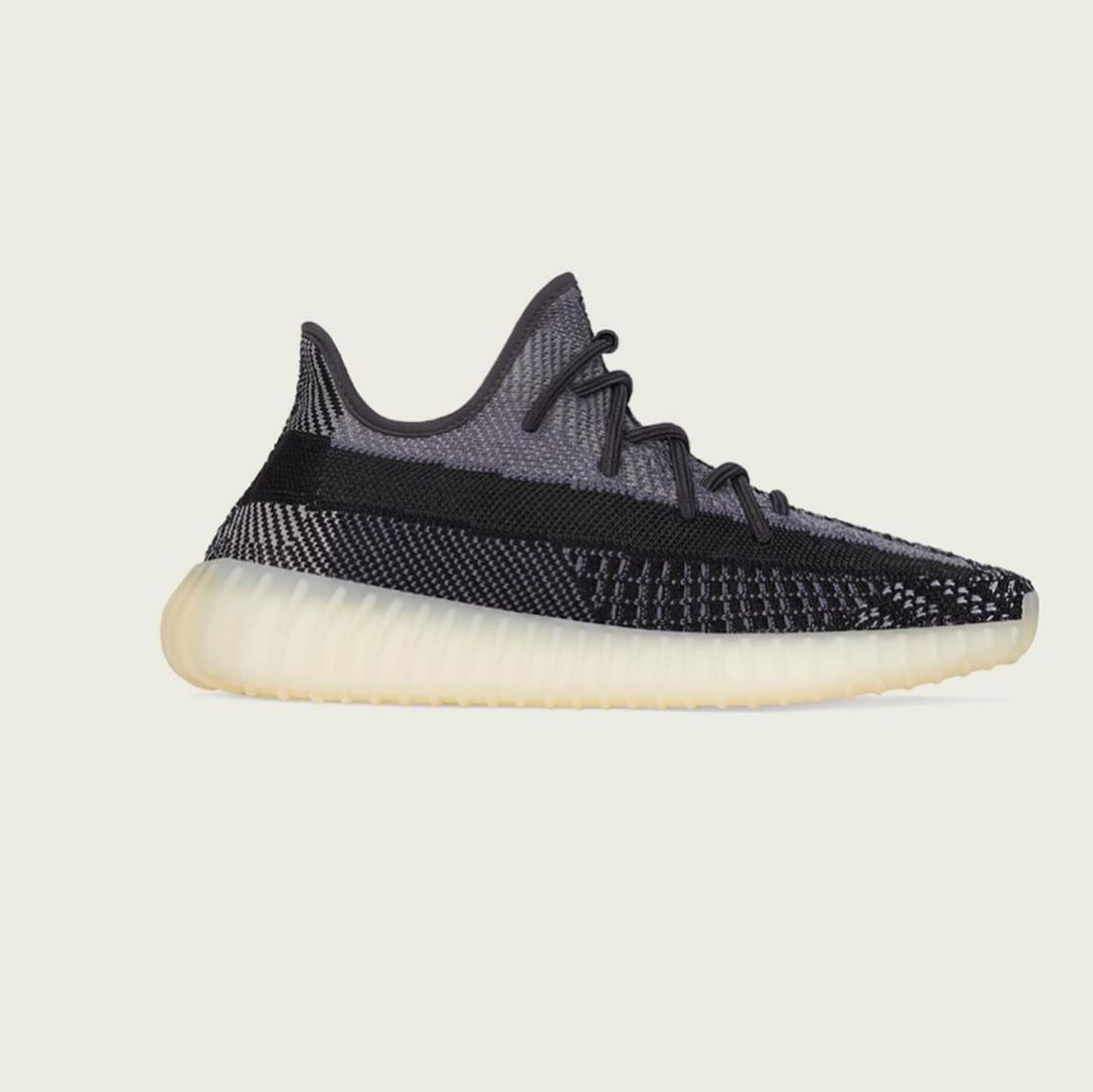 Foot Locker ME - #KUWAIT #UAE
Enter the draw to get a chance to buy the #adidas YEEZY CARBON on the 2nd of October

How?
Comment with your country (only Kuwait & UAE will be included), US size then ta...
