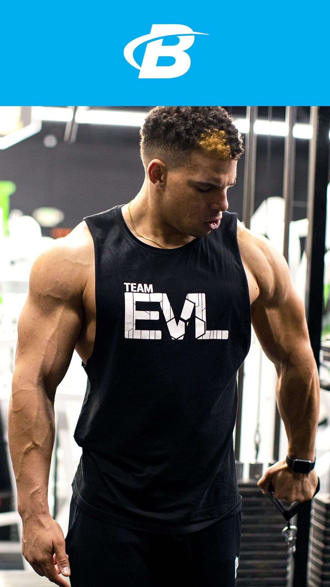 Bodybuilding.com - We Stuck IFBB Pro Jeremy Dutra in the middle of nowhere and told him to create the best damn shoulder workout. 

Athlete: @jeremydutra @evlsports 

When we asked IFBB Pro and EVL sp...