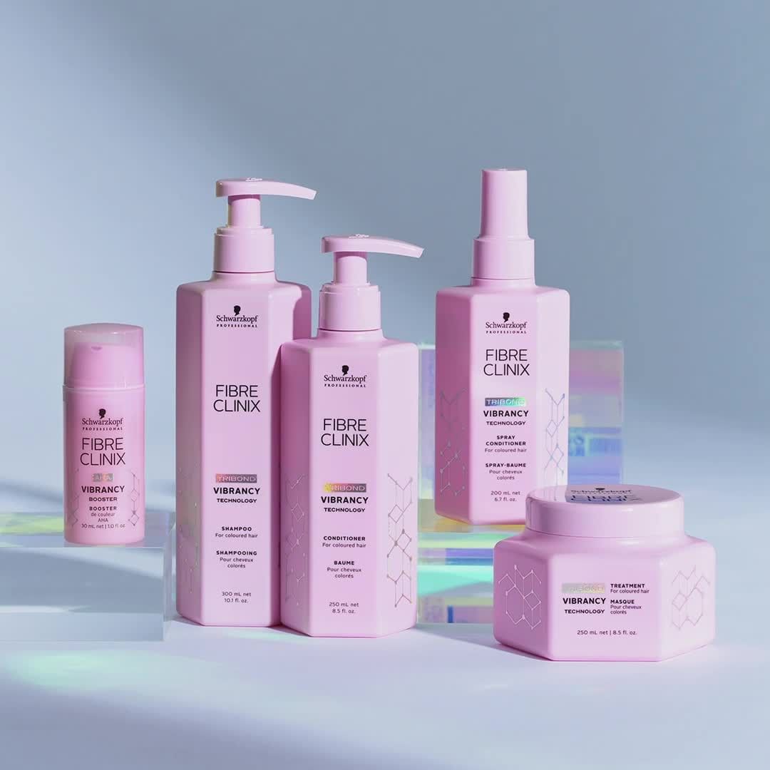 Schwarzkopf Professional - Keep shining! NEW #FibreClinix Vibrancy with Alpha Hydroxy Acid (AHA) enhances colour vibrancy for long-lasting colour results!

#FIBRECLINIX #craftedforyou #matchmixboost #...