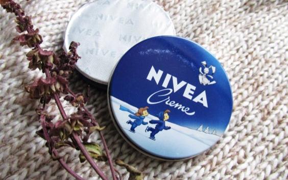 Универсальный увлажняющий крем NIVEA Creme фото