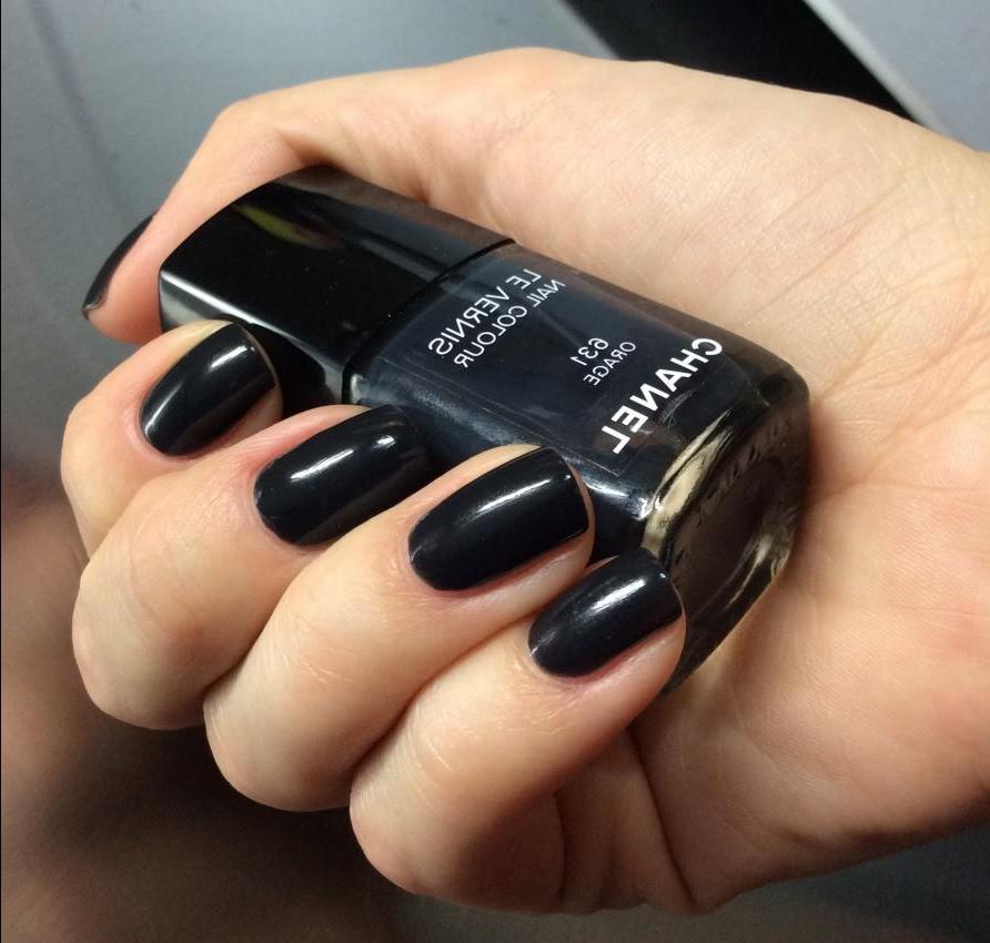 Has become a favorite Chanel Le Vernis Nail Colour 631 Orage - review