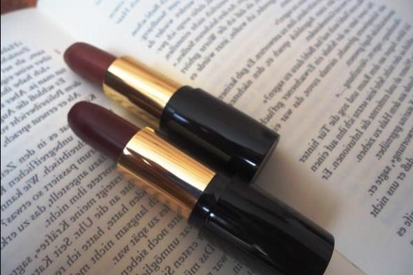 The sensation from Germany: lip Lip sensation lipstick from Etre belle, No. 07 and 09 - review