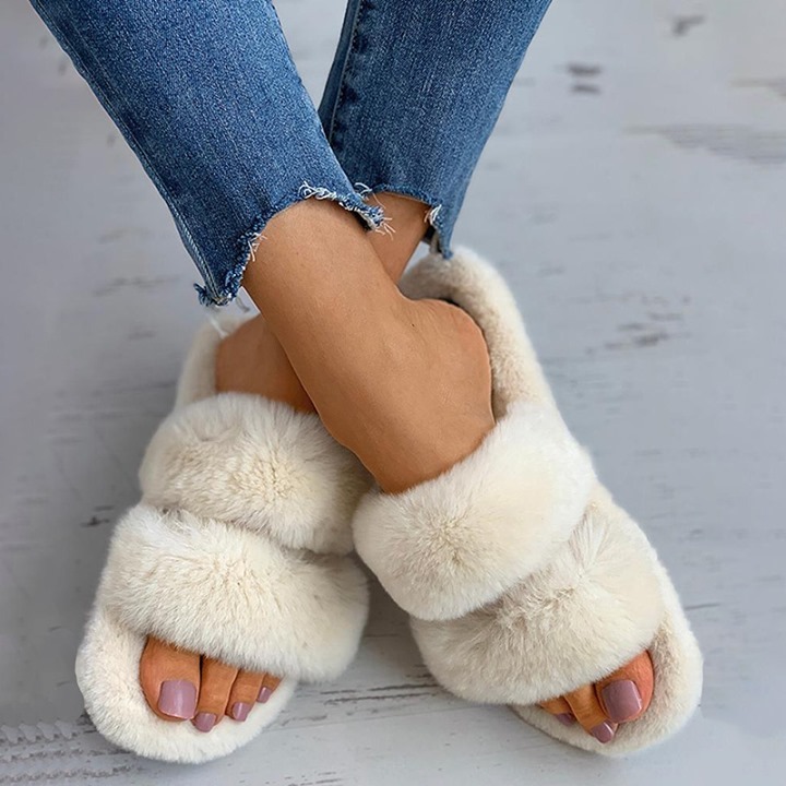 Joyshoetique - Fluffy Toe Post Casual Slipper 🔥⁠
Search🔍:[LZT3087] ⁠
👠www.joyshoetique.com👠⁠
⁠
 #fashion #schuhe #ootd #style #schuhliebe #shoes #love #flipflops #sandals