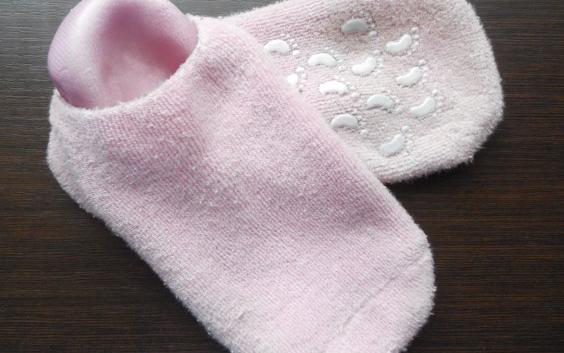 Увлажняющие носки и перчатки Aliexpress   Hot-Free Shipping 2pairs/LOT( Moisturize Soften Repair Whiten Skin Moisturizing Treatment Gel SPA gloves and socks) Skin care фото