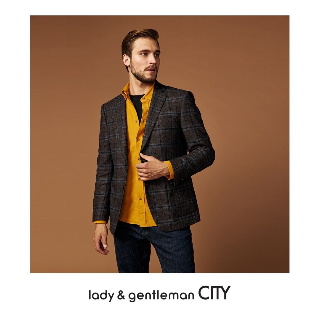 lady & gentleman CITY - ВЕЧНАЯ КЛАССИКА #lgCITY

Пиджак Ritter - 23 550р. (Код 365402)
Рубашка Ritter Jeans - 5 500р. (Код 362663)
Джинсы Korpo - 5 850р., старая цена - 11 700р. (Код 339156)
Футболка...