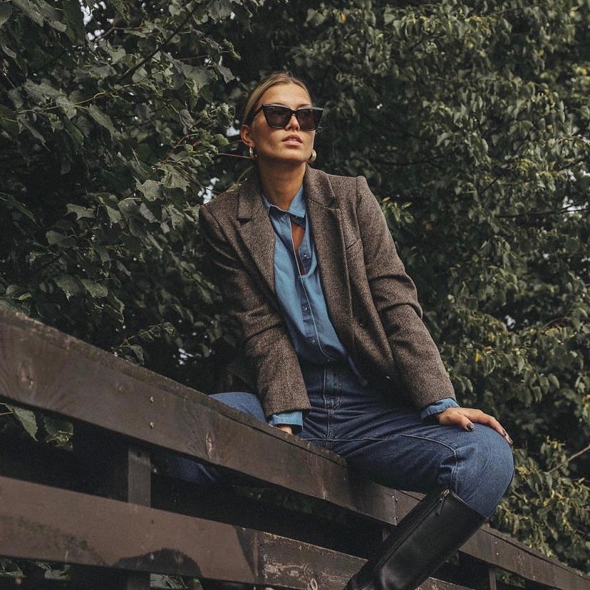 ZARINA женская одежда - Осень - идеальное время для создания интересных многослойных образов.
⠀
Новая коллекция - прекрасная возможность раскрыть свой потенциал, экспериментировать, миксовать и стро... ZARINA женская одежда - Осень - идеальное время для создания интересных многослойных образов.
⠀
Новая коллекция - прекрасная возможность раскрыть свой потенциал, экспериментировать, миксовать и стро...