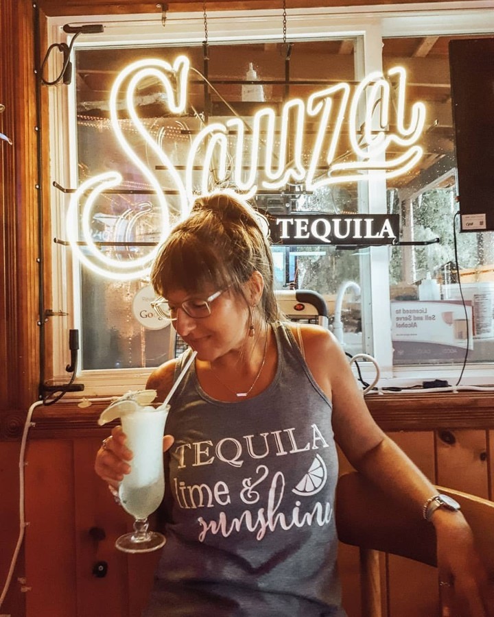 FairySeason - 😊Happy Tequila Day !
💗Thanks Casandra @casee.b.free for sharing her mood!
🌟Code:D8 ($8 off over $79)

Link in the bio👆👆👆
#fairyseason #fairyseasonshirts #fairyseasontrend #summeroutfits...