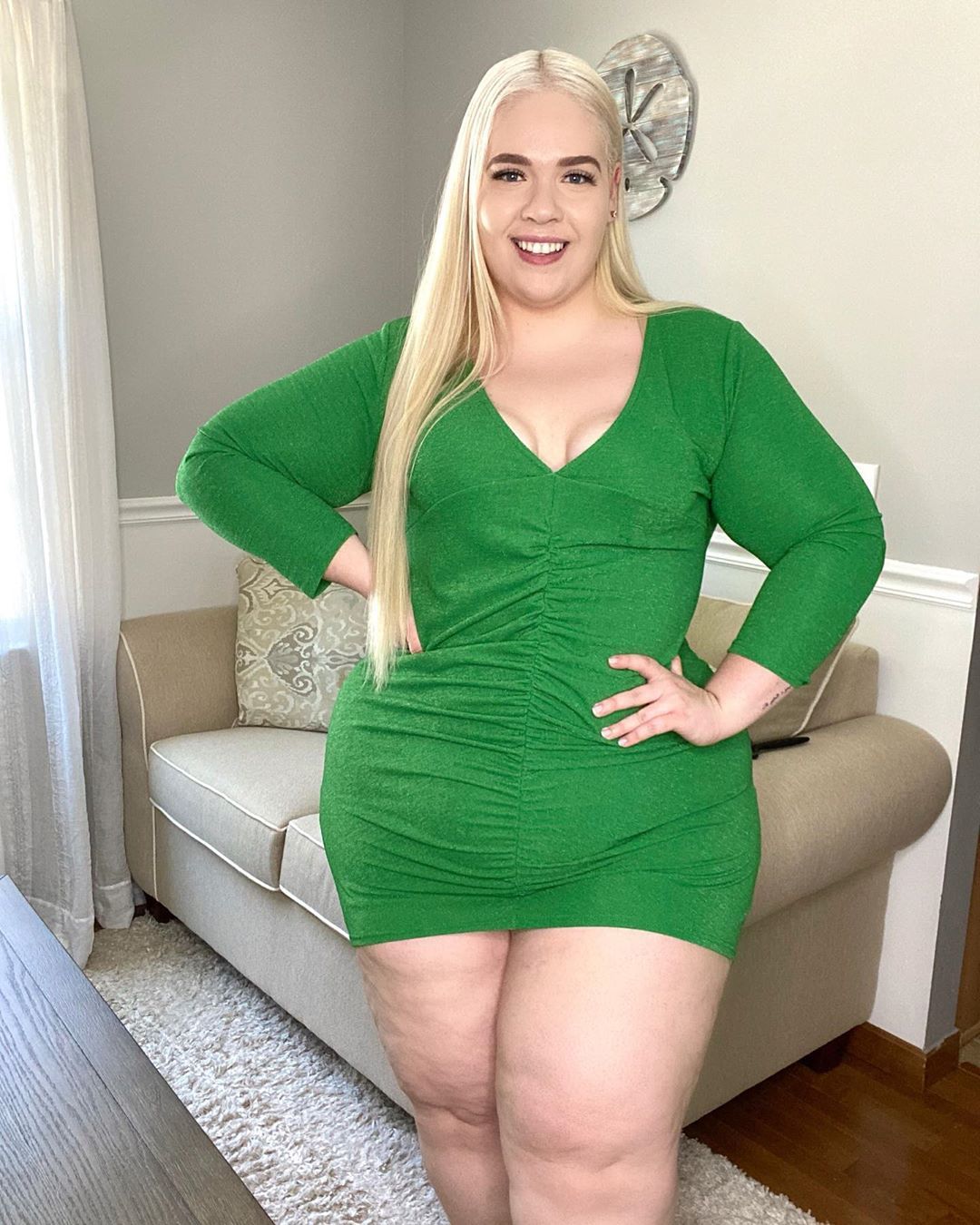 Rosegal - Bio Link:ROSEGAL CLEARANCE ZONE(OVER 79USD, GET 40USD OFF)⁣
@dandylxix⁣
Plus Size Plunging Ruched Bodycon Dress⁣
Search ID:283434404⁣
Price: $25.30⁣
Use Code: RGH20 to enjoy 18% off!⁣
#roseg...