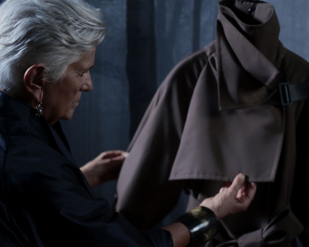 Max Mara - From the iconic #MaxMara101801 coat to the #MaxMaraFW20 Atelier collection, centered on research and innovation in outerwear, @laura_lusuardi, #MaxMara Fashion Coordinator, speaks with @mar...