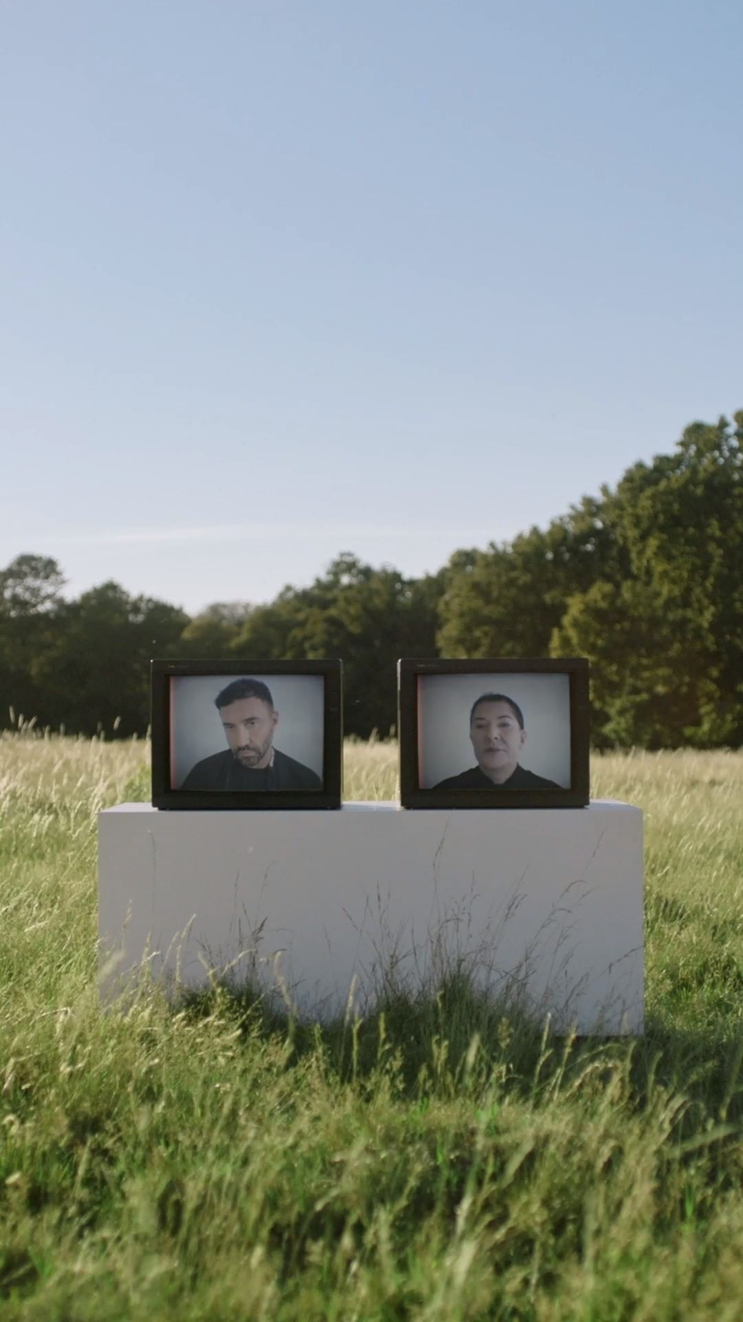 Burberry - ‘I was obsessed - a fan of Marina’s since a young age. If you see Marina’s work, you understand my style.’ Riccardo Tisci
.
Watch @RiccardoTisci17 and world-renowned performance artist Mari...