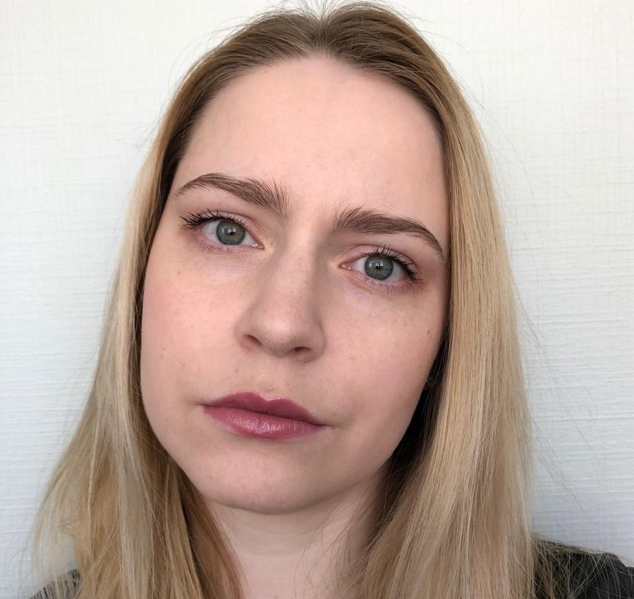Smashbox Full Exposure mascara (оттенок JET Black) - спорная тушь5 Smashbox Full Exposure mascara (оттенок JET Black) - спорная тушь