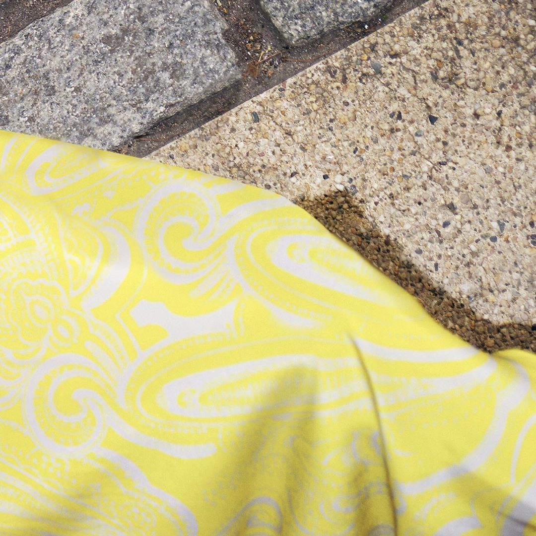 ESCADA - A little something from us to you.

We know fashion is not the most important thing right now, but it may help to brighten up your day just a little. We will continue to do everything we can...