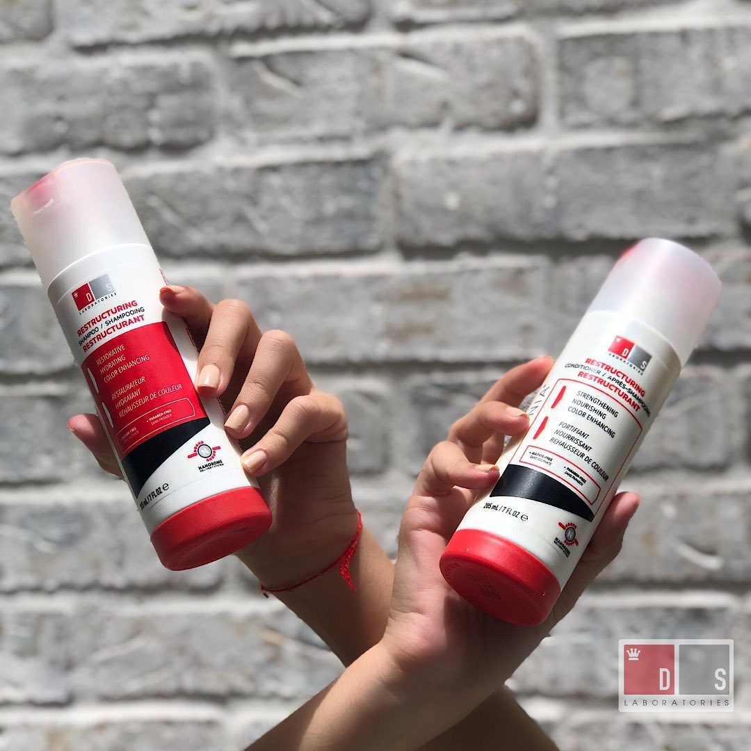 DS Laboratories - Nia Restructuring and Repairing Shampoo gently yet effectively cleanses hair, removing product buildup, excess oil, and impurities while helping to reinforce the hair surface for a r...