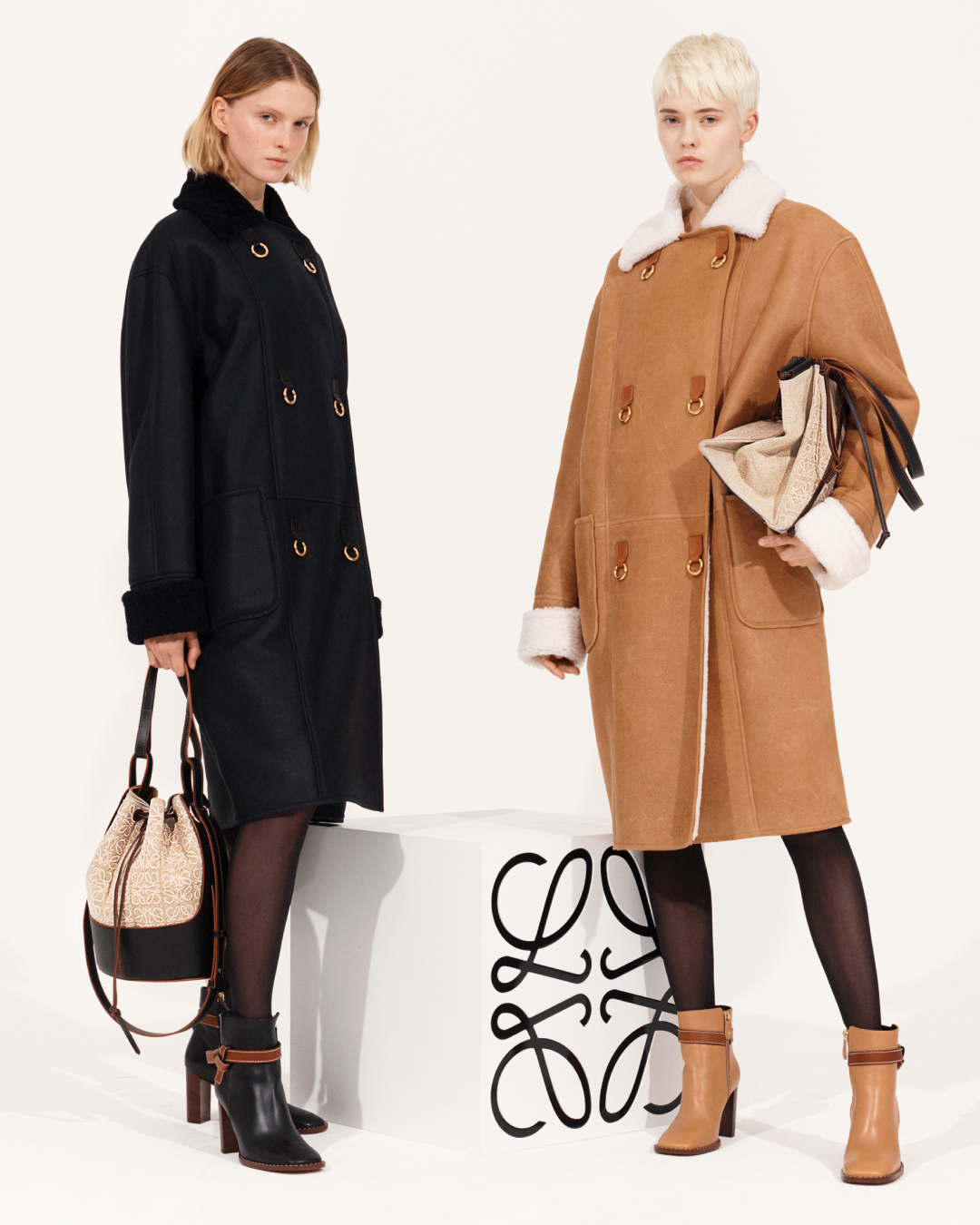 LOEWE - The FW20 precollection features outerwear styles in emphatic shapes crafted in textural materials including double-face wool and shearling.

Signature bags in canvas and leather, including the...