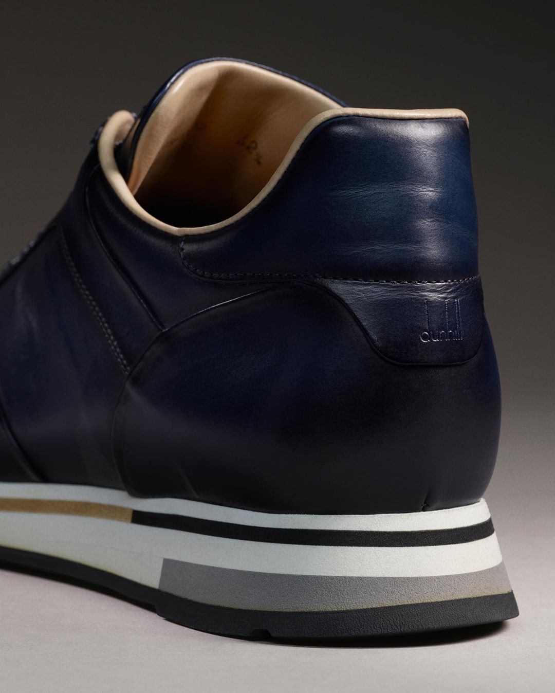 dunhill - DUKE⁠⠀
The Duke patina runner is a beautifully engineered sneaker, that elevates the traditional runner silhouette. Constructed from soft Italian calfskin with details that echo our wider Du...