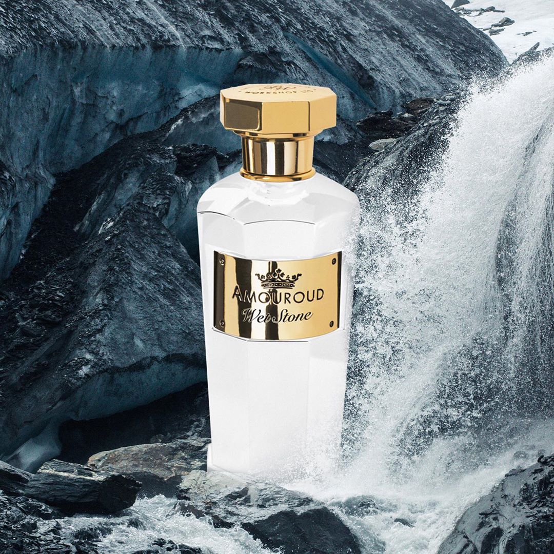 Amouroud Parfums - Wet Stone, brisk and invigorating, Sea Salt, Bergamot, and Lemon mix in a sparkling top note. The aroma of fragrant wet earth dampened by the spray of churning water. It’s mineralit...