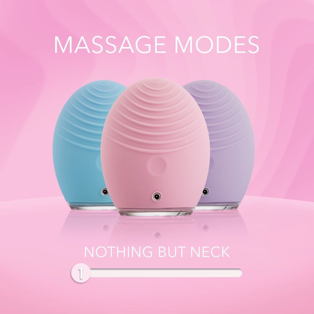 FOREO - When was the last time you had a nice, relaxing face massage? Have you ever? Aside from its obvious pampering value 😊  the massage helps firm the skin muscles, visibly reducing fine lines arou...