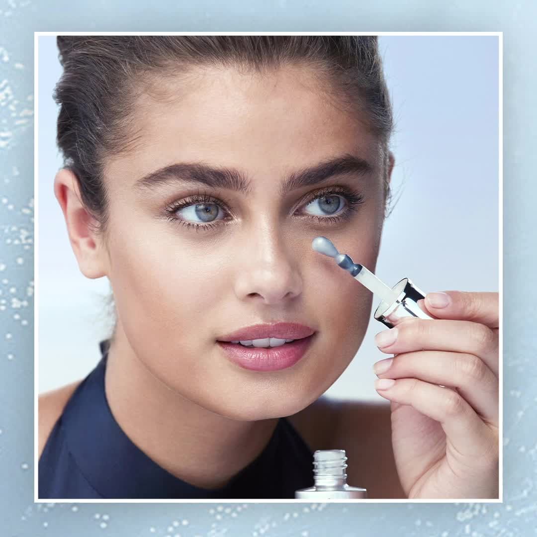Lancôme Official - Want to know @taylor_hill favorite refreshing tip to de-puff the eyes before a big shoot? 
Advanced Génifique Yeux Light-Pearl eye and lash concentrate of course! Keep it in the fri...