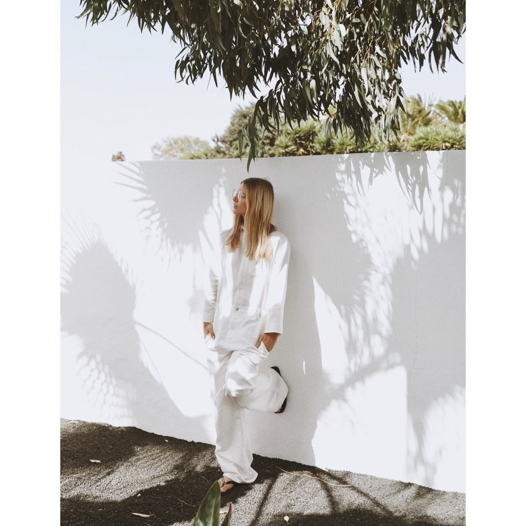 Marc O'Polo - Forever searching for palm tree shadows. #MOPPure #marcopolo #MOPPurexMija