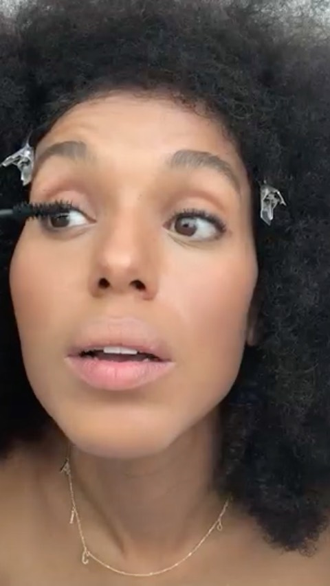 Neutrogena - Watch as @KerryWashington gets photoshoot-ready with virtual assistance from makeup artist @carolagmakeup! From foundation to final look, Kerry gets tips on how to achieve a natural, gorg...