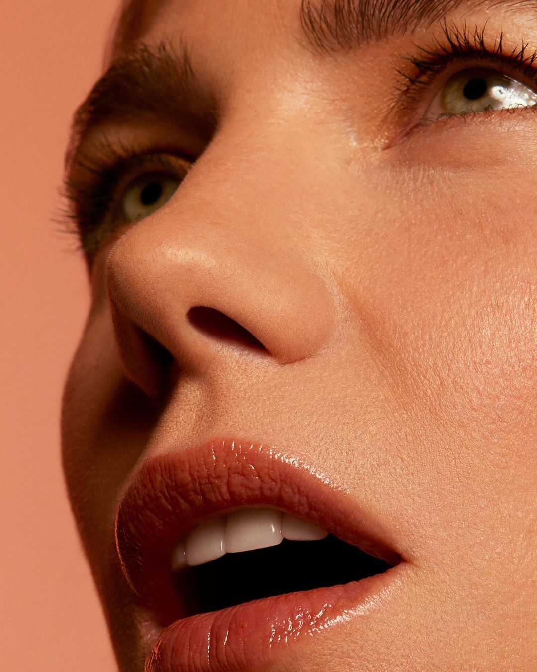 NARS Cosmetics - That feeling when you put on makeup for the first time in a week...

Featuring:
-Radiant Creamy Concealer 
-Tinted Glow Booster 
-Sheer Glow Foundation 
-Brow Perfector in Näia
-After...