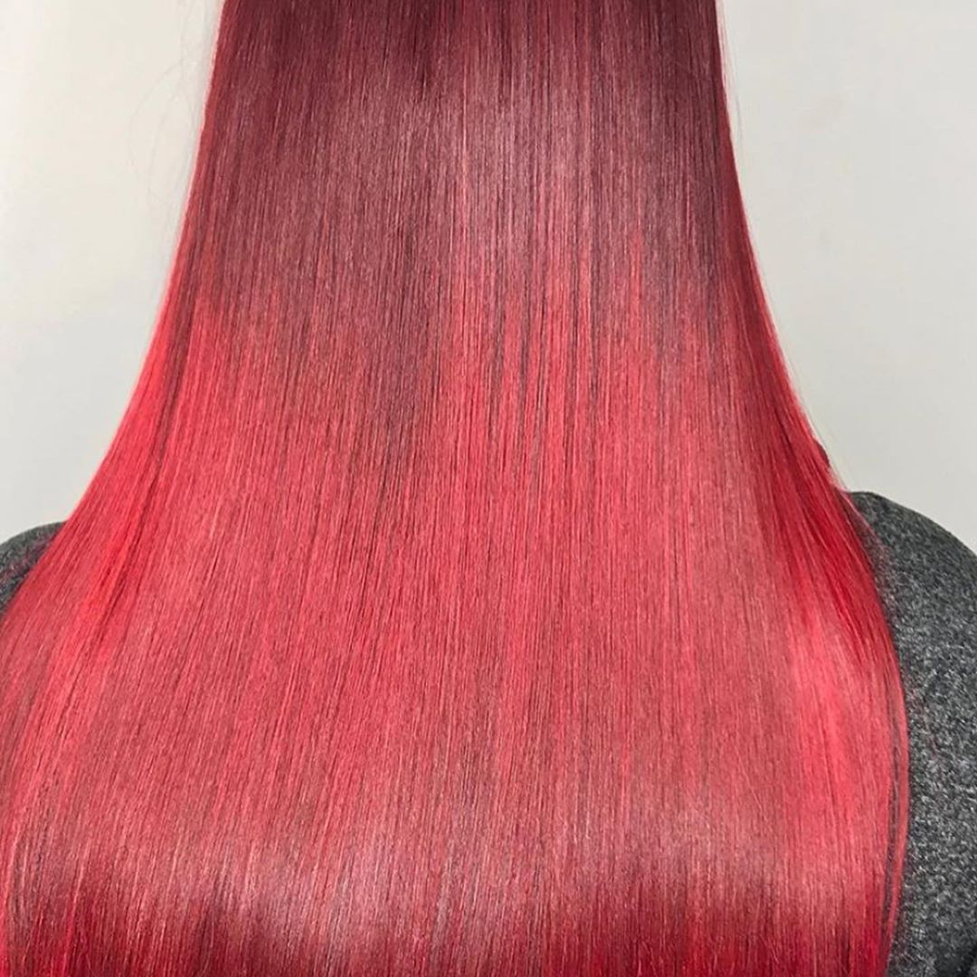 Matrix - Feeling ready for the weekend with this gorgeous red hair by @rodrigohairdresser! Swipe to see more of his beautiful work ♥️➡️ Rodrigo thanks for starring on our #MatrixVoices series yesterda...