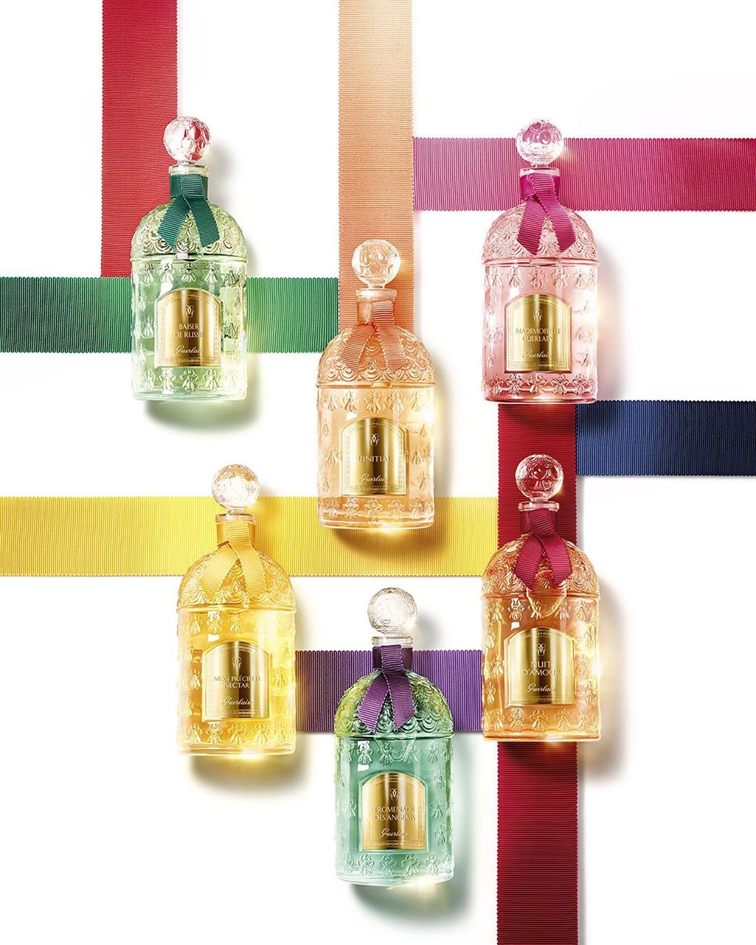 Guerlain - Meet les Parisiennes.

Baiser de Russie: a musky, fruity floral with hints of jasmine, red berries and pine.

L'Initial: an oriental floral with notes of sparkling citrus, jasmine, iris and...