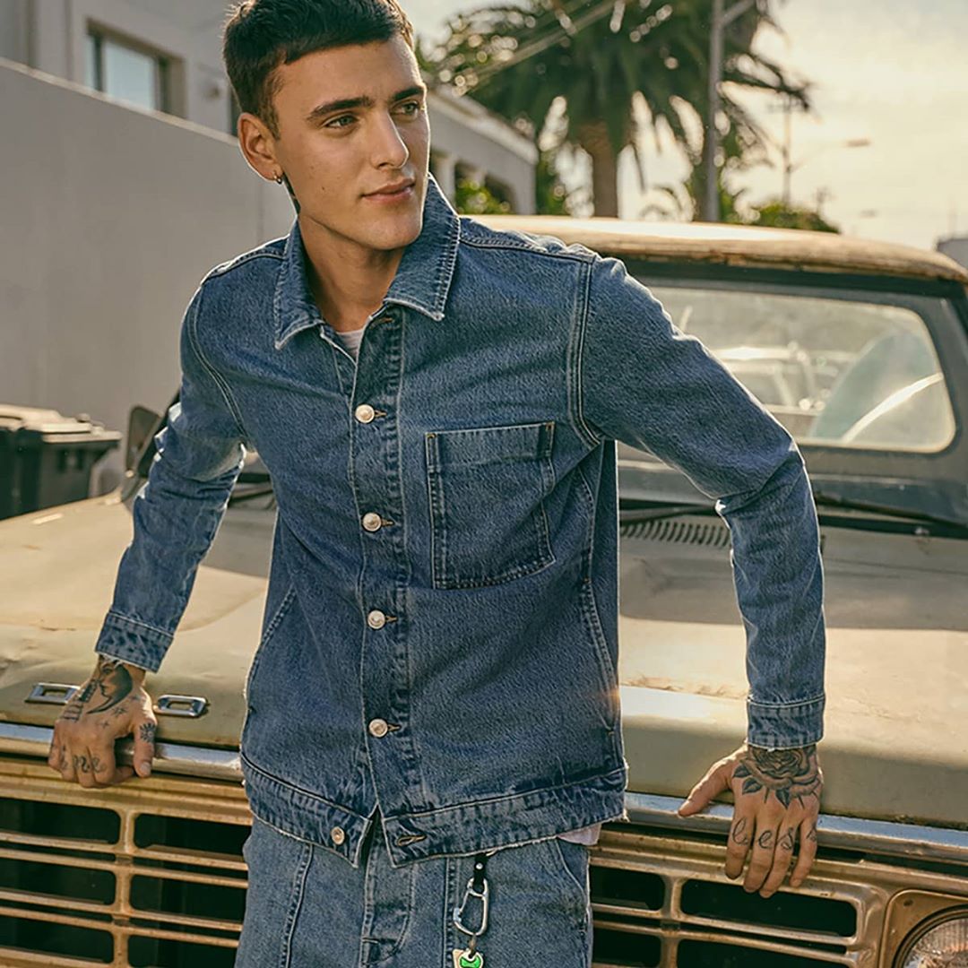 Lifestyle Stores - Presenting JACK & JONES brand day - www.lifestylestores.com!
.
Bring back the denim-on-denim trend effortlessly, with the latest styles from JACK & JONES, available at Lifestyle!
....