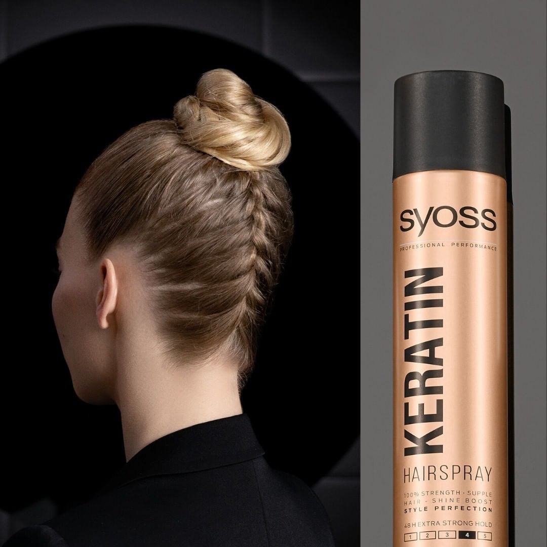 Syoss - Go, get it! #UpsideDownBraids are the go-to summer hairstyle! 🌞 #Syoss #getsyossed
.
.
.
#Keratin #hairspray #hairstyling #styling #hairstyles #stronghold #braids #braidedbun #bunhairstyles #u...