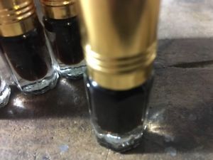  Nero Kabarga Cervo Muschio 5ml Fragranza Attar Spedizione Internazional