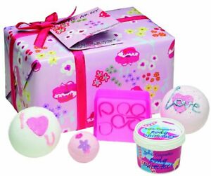  BOMB COSMETICS Coffret Cadeau More Amou