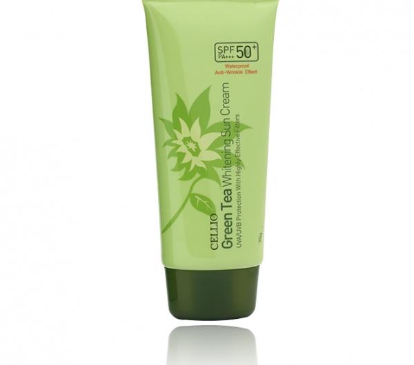 Солнцезащитный крем для лица Farmstay Green Tea Seed Moisture Sun Cream