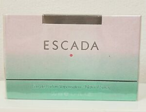  Escada Signature от Escada 1.7 жидк. унц. (примерно 50.27 мл) - 50 мл Eau De Parfum спрей для женский