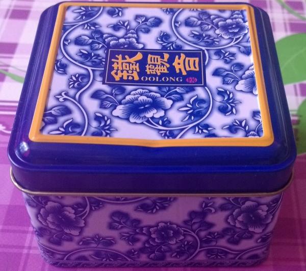 Aliexpress Чай для похудения China Oolong tea anxi tieguanyin tea gift 2014 New chinese tea weight loss products 8.3g*10pcs blue and white porcelain