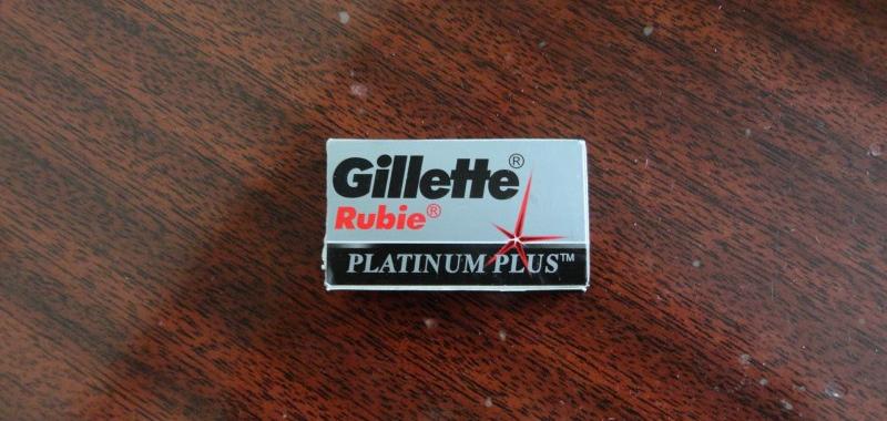 Лезвия для станка "Gillette" Rubie Platinum Plus